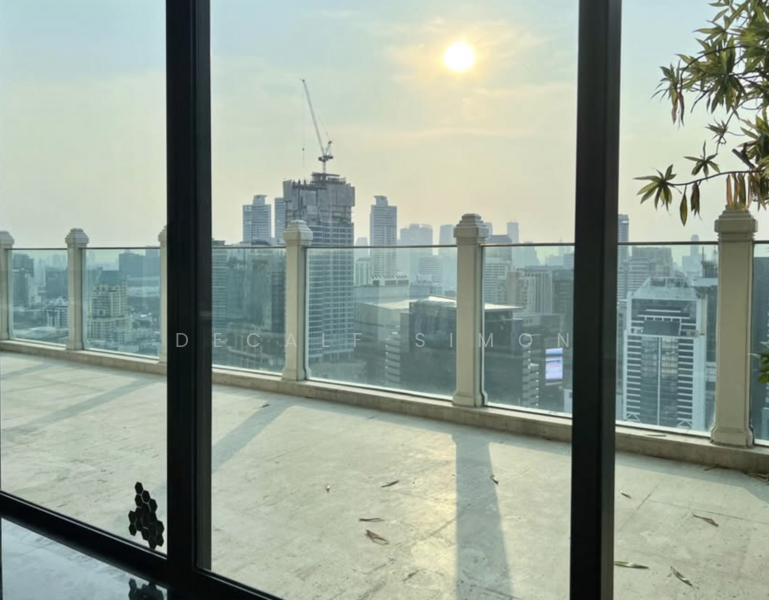 Le Raffine Sukhumvit 39, Bangkok, Soi Sukhumvit 39, Khlong Tan Nua, Watthana, Bangkok, 3 Bedrooms, 405 sqm, Condo For Sale, by Decalf Simon, 500193980 - DDproperty.com