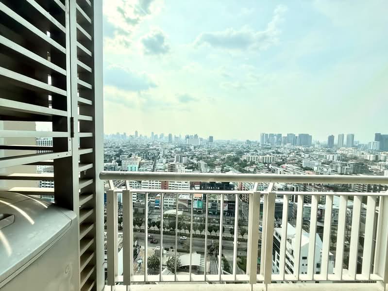 Rhythm Ratchada, Bangkok, 558 Ratchadaphisek Road, Samsen Nok, Huai Khwang, Bangkok, 1 Bedroom, 46 sqm, Condo For Sale, by Pattaporn Yongsungnone, 500193994 - DDproperty.com