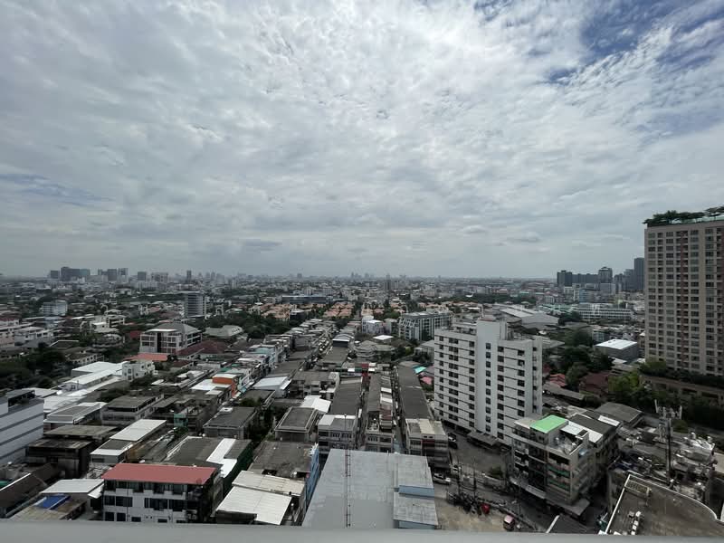 The Lofts Ekkamai, Bangkok, 1415 Sukhumvit Road, Phra Kanong Nua, Watthana, Bangkok, 2 Bedrooms, 61 sqm, Condo For Sale, by วันวิสาข์ ยุกตานนท์, 500193998 - DDproperty.com