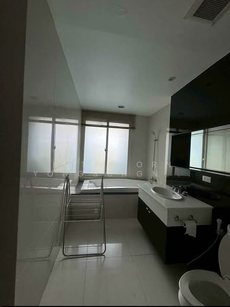 The Address Chidlom, Bangkok, Ploenchit Road, Lumphini, Pathum Wan, Bangkok, 1 Bedroom, 42 sqm, Condo For Rent, by Pattaporn Yongsungnone, 500194032 - DDproperty.com