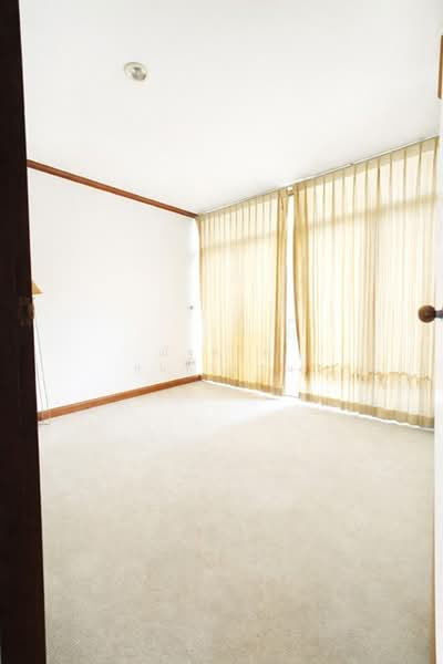 ไม่พบโครงการ, Chon Buri (Pattaya), สุขุมวิท เจิมจอมพล อ่าวอุดม, Surasak, Si Racha, Chon Buri (Pattaya), 5 Bedrooms, 380 sqm, Townhouse For Rent, by ณัฐพงศ์ สุนทรอรุณ, 500194043 - DDproperty.com