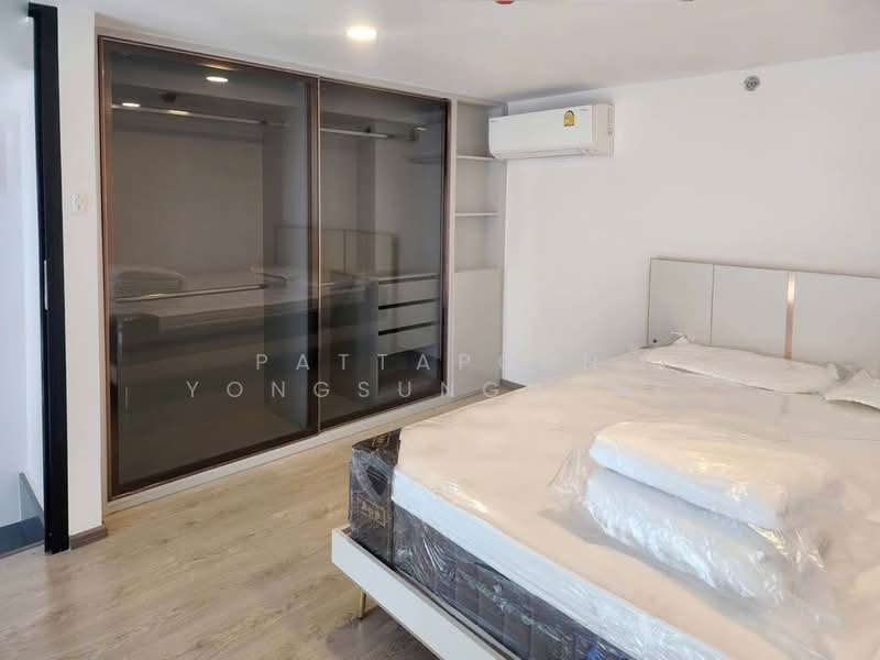 SOHO Bangkok Ratchada, Bangkok, 74 Pracha Rat Bamphen Rd, Huai Khwang, Huai Khwang, Bangkok, 1 Bedroom, 38 sqm, Condo For Rent, by Pattaporn Yongsungnone, 500194082 - DDproperty.com