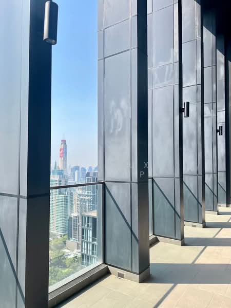 Noble Ploenchit, Bangkok, 1035 Ploenchit  Road, Lumphini, Pathum Wan, Bangkok, 3 Bedrooms, 209 sqm, Condo For Rent, by The Luxe Group, 500194111 - DDproperty.com