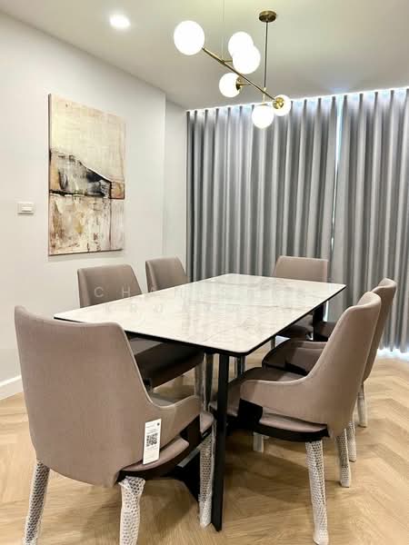 President Park Sukhumvit 24, Bangkok, 99 Sukhumvit 24 Alley, Khlongtoei Nua, Watthana, Bangkok, 3 Bedrooms, 223 sqm, Condo For Rent, by Chanisara Kruakaew, 500194119 - DDproperty.com