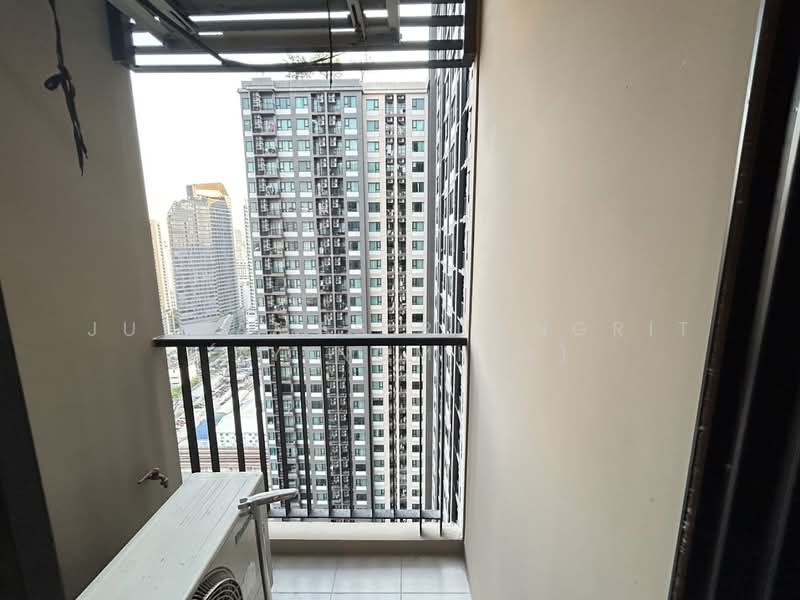 Life Asoke, Bangkok, Asoke-Dindang Road, Bang Kapi, Huai Khwang, Bangkok, 1 Bedroom, 30 sqm, Condo For Rent, by Juthamas Ruangrit ( YingMild), 500194123 - DDproperty.com