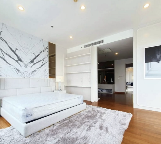 Supalai Prima Riva (Residential), Bangkok, Rama 3 Road, Chong Nonsi, Yan Nawa, Bangkok, 4 Bedrooms, 355 sqm, Condo For Rent, by Simon Decalf, 500194126 - DDproperty.com