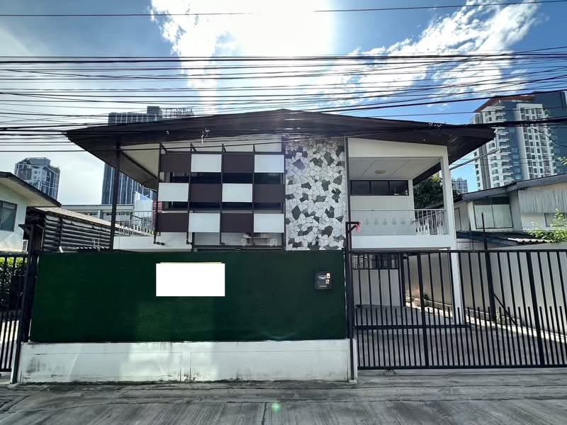 ทำเล BTS ปุณณวิถี ให้เช่าบ้านเดี่ยว 5 นอน ซ.สุขุมวิท 64 บ้านพร้อมอยู่ ทำเลดี, กรุงเทพ, สุขุมวิท, บางจาก, พระโขนง, กรุงเทพ, 280 ตร.ม., บ้านเดี่ยว ให้เช่า, โดย บุษบา รัตนวงษ์ชัย, 500194133 - DDproperty.com