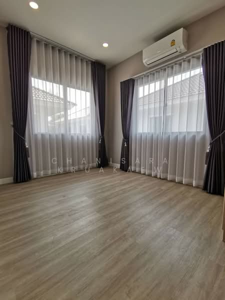 Perfect Place Sukhumvit 77-Suvarnabhumi : เพอร์เฟค เพลส สุขุมวิท77-สุวรรณภูมิ, สมุทรปราการ, ถนนลาดกระบัง, ราชาเทวะ, บางพลี, สมุทรปราการ, 165 ตร.ม., บ้านเดี่ยว ให้เช่า, โดย Utaiwan Kiatpanya, 500194157 - DDproperty.com