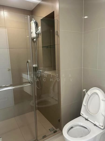 Rich Park @ Triple Station, Bangkok, 591 Srinakarin Road, Suan Luang, Suan Luang, Bangkok, 1 Bedroom, 27 sqm, Condo For Rent, by Sunitra Sachdev, 500194191 - DDproperty.com