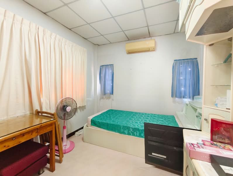 69 Taweethong 3 Phetkasem 69, Bangkok, Nong Kham, Nong Khaem, Bangkok, 3 Bedrooms, 100 sqm, Townhouse For Sale, by The Best Property อุ๋ย, 500194257 - DDproperty.com