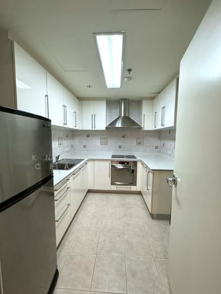 Langsuan Ville, Bangkok, 50 Soi Langsuan, Lumphini, Pathum Wan, Bangkok, 1 Bedroom, 97 sqm, Condo For Sale, by Knight Frank Chartered (Thailand) Co.,Ltd, 500194281 - DDproperty.com