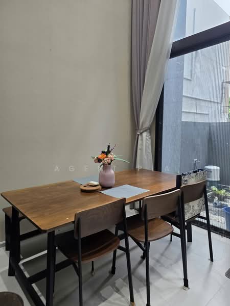 Estara Haven Pattanakan 20, Bangkok, Phatthanakan 20, Phatthanakan Road, Suan Luang, Suan Luang, Bangkok, 3 Bedrooms, 220 sqm, Townhouse For Sale, by Agent Pla, 500194294 - DDproperty.com