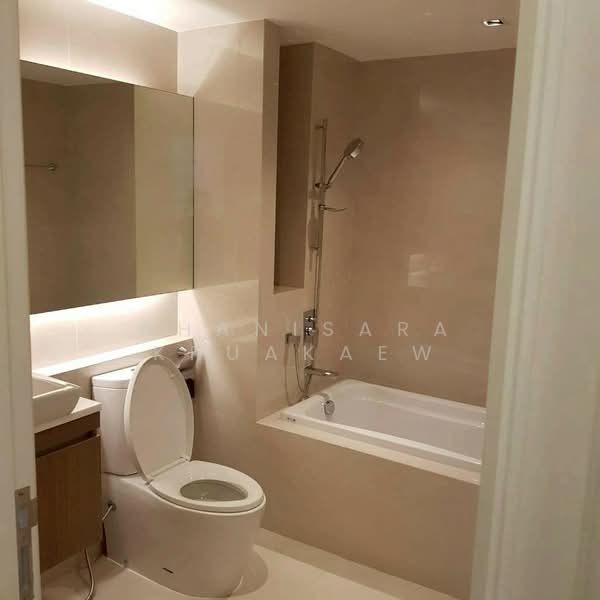 Vtara Sukhumvit 36, Bangkok, 118 Soi Saen Sabai, Phra Kanong, Khlong Toei, Bangkok, 1 Bedroom, 46 sqm, Condo For Rent, by Utaiwan Kiatpanya, 500194316 - DDproperty.com