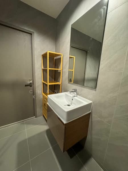 IDEO Sukhumvit Rama 4, Bangkok, Soi Sukhumvit 44, Sukhumvit Road, Phra Kanong, Khlong Toei, Bangkok, 1 Bedroom, 45 sqm, Condo For Rent, by Chanisara Kruakaew, 500194321 - DDproperty.com