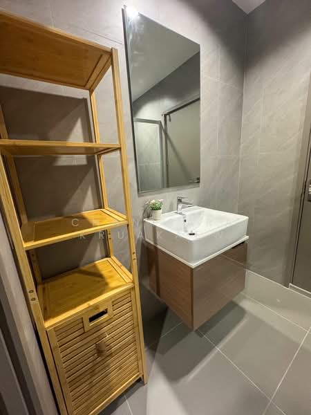 IDEO Sukhumvit Rama 4, Bangkok, Soi Sukhumvit 44, Sukhumvit Road, Phra Kanong, Khlong Toei, Bangkok, 1 Bedroom, 45 sqm, Condo For Rent, by Chanisara Kruakaew, 500194321 - DDproperty.com