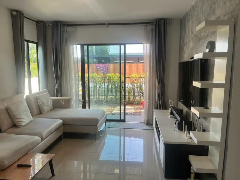 ซอยพัฒนาการ 38, Bangkok, Suan Luang, Suan Luang, Bangkok, 3 Bedrooms, 175 sqm, Single Detached House For Rent, by Sunitra Sachdev, 500194352 - DDproperty.com