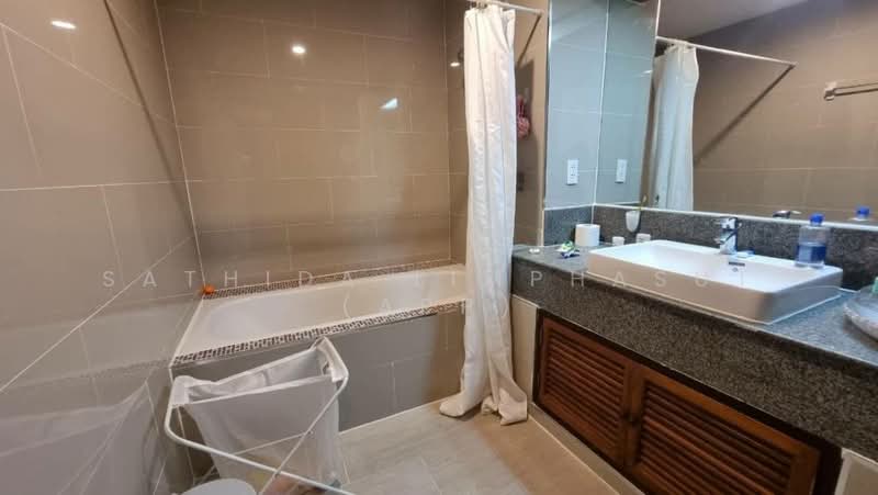 Golden Sand Beachside Condominium, Chon Buri (Pattaya), 23/5 Soi Na Jomtien, Na Chom Thian, Sattahip, Chon Buri (Pattaya), 3 Bedrooms, 210 sqm, Condo For Rent, by Sathida Limphasut (App), 500194371 - DDproperty.com