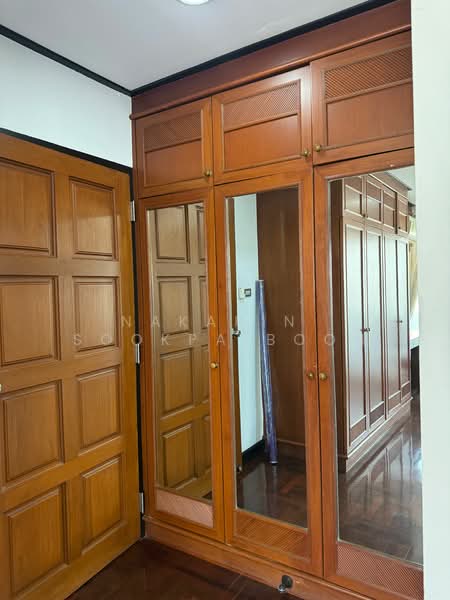 Richmond Palace, Bangkok, Soi Sukhumvit 43 Sukhumvit Road, Khlong Tan Nua, Watthana, Bangkok, 2 Bedrooms, 146 sqm, Condo For Rent, by Nakarin  Sookpaiboon, 500194375 - DDproperty.com