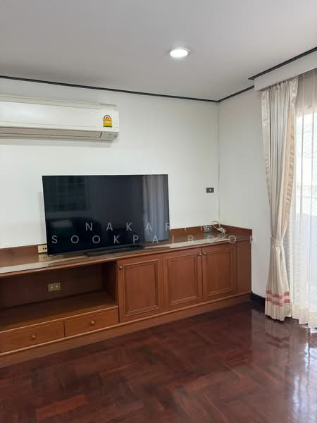 Richmond Palace, Bangkok, Soi Sukhumvit 43 Sukhumvit Road, Khlong Tan Nua, Watthana, Bangkok, 2 Bedrooms, 146 sqm, Condo For Rent, by Nakarin  Sookpaiboon, 500194375 - DDproperty.com