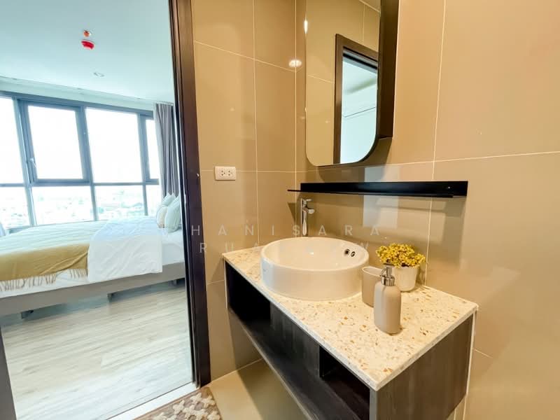 XT Huaikhwang, Bangkok, 244 Ratchadaphisek Road, Huai Khwang, Huai Khwang, Bangkok, 1 Bedroom, 35 sqm, Condo For Rent, by Chanisara Kruakaew, 500194379 - DDproperty.com