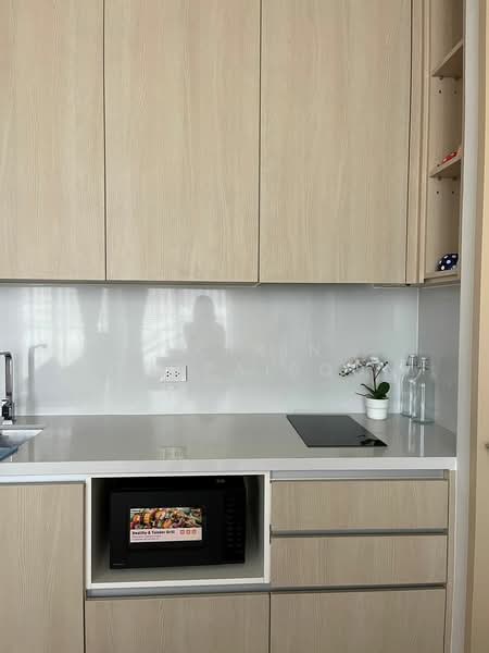 Noble State 39, Bangkok, 35 Soi Sukhumvit 39, Khlong Tan Nua, Watthana, Bangkok, 2 Bedrooms, 60 sqm, Condo For Rent, by Nakarin Sookpaiboon, 500194384 - DDproperty.com