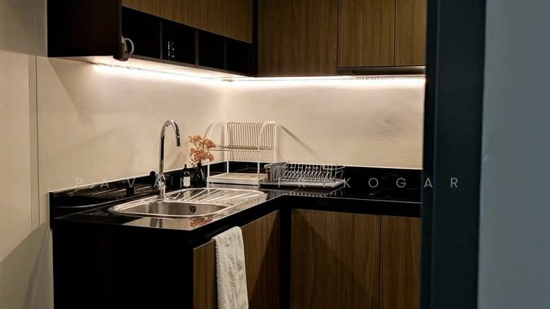 Focus Ploenchit, Bangkok, Soi Sukhumvit 2, Khlong Toei, Khlong Toei, Bangkok, 1 Bedroom, 48 sqm, Condo For Rent, by Pavana Sirikogar, 500194411 - DDproperty.com