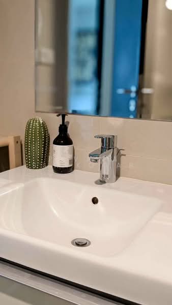 Focus Ploenchit, Bangkok, Soi Sukhumvit 2, Khlong Toei, Khlong Toei, Bangkok, 1 Bedroom, 48 sqm, Condo For Rent, by Pavana Sirikogar, 500194411 - DDproperty.com