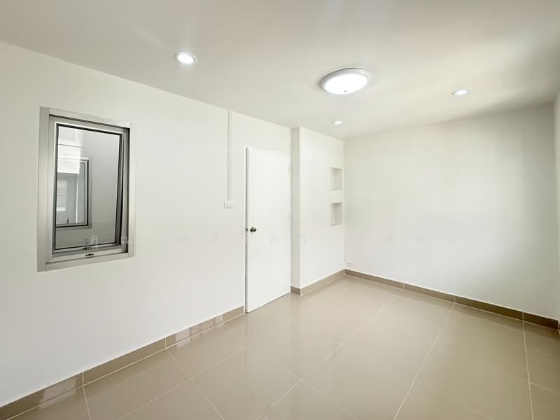 Rimsuan Donmuang, Bangkok, Si Khan, Don Mueang, Bangkok, 4 Bedrooms, 150 sqm, Townhouse For Sale, by คุณ ศศิวิภา พูลทา, 500194413 - DDproperty.com