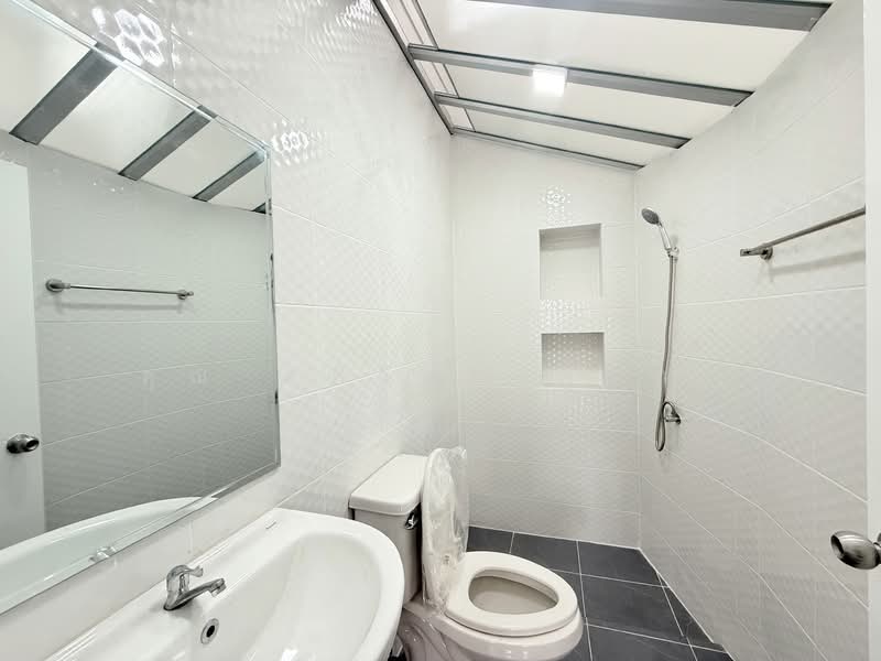 บ้านริมสวน ดอนเมือง ประชาอุทิศ12, กรุงเทพ, สีกัน, ดอนเมือง, กรุงเทพ, 150 ตร.ม., ทาวน์เฮ้าส์ ขาย, โดย คุณ ศศิวิภา พูลทา, 500194413 - DDproperty.com