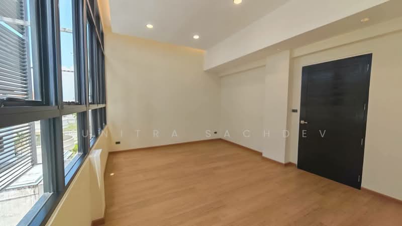 หมู่บ้านวราธร วิลล์ ซอยพัฒนาการ44, Bangkok, Suan Luang, Suan Luang, Bangkok, 4 Bedrooms, 300 sqm, Townhouse For Sale, by Sunitra Sachdev, 500194422 - DDproperty.com