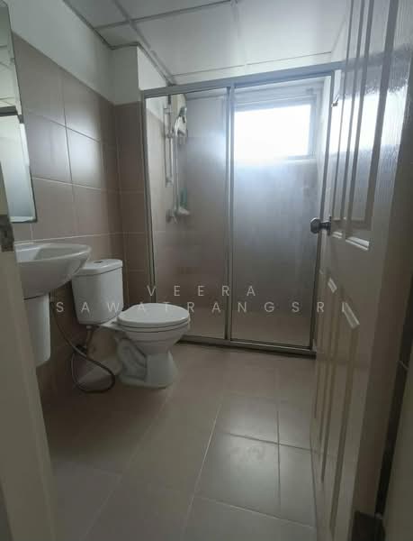 Supalai City Resort Ratchada-Huaykwang, Bangkok, 300 Pracha Uthit Road, Huai Khwang, Huai Khwang, Bangkok, Studio, 31 sqm, Condo For Sale, by Veera Sawatrangsri, 500194443 - DDproperty.com