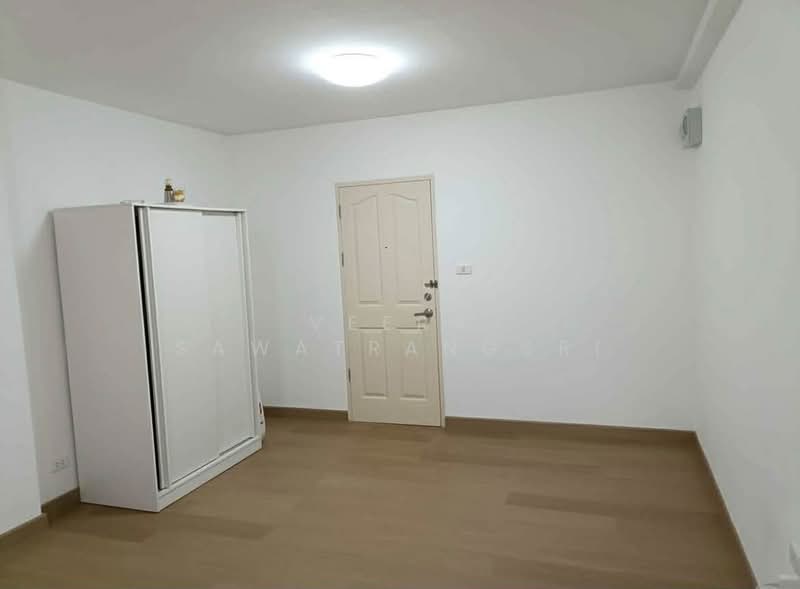 Supalai City Resort Ratchada-Huaykwang, Bangkok, 300 Pracha Uthit Road, Huai Khwang, Huai Khwang, Bangkok, Studio, 31 sqm, Condo For Sale, by Veera Sawatrangsri, 500194443 - DDproperty.com