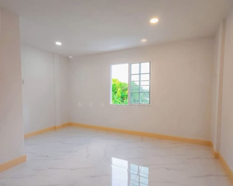 Suannon 2, Nonthaburi, Soi Suannon Village 2, Bang Krang, Muang Nonthaburi, Nonthaburi, 3 Bedrooms, 97 sqm, Townhouse For Sale, by NRagent, 500194463 - DDproperty.com