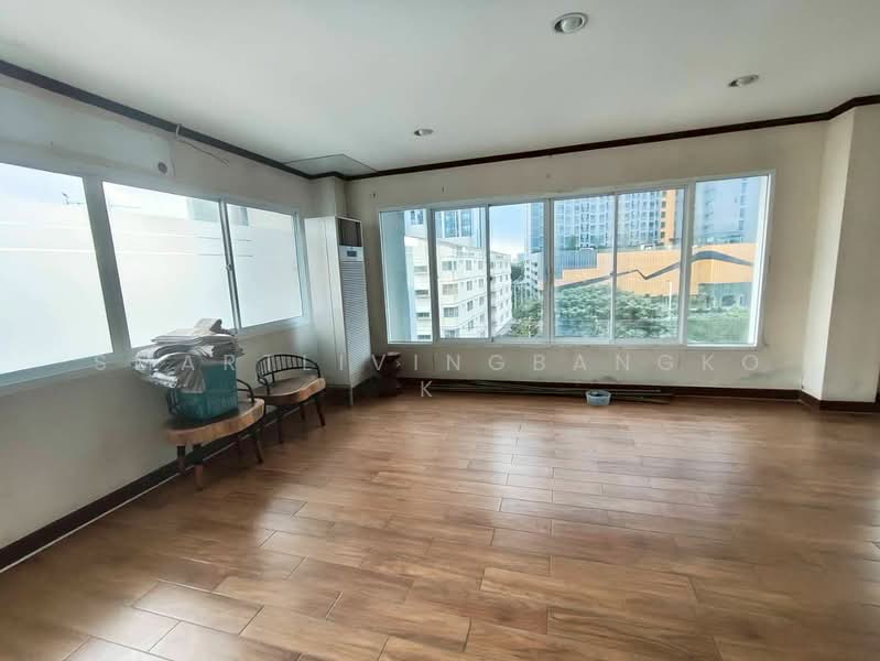 Commercial Building Bangna Trad, สมุทรปราการ, บางแก้ว, บางพลี, สมุทรปราการ, 1,800 ตร.ม., ตึกแถว-อาคารพาณิชย์ ขาย, โดย SmartLivingBangkok, 500194482 - DDproperty.com