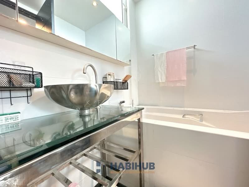 The Height, Bangkok, Soi Sukhumvit 55, Khlong Tan Nua, Watthana, Bangkok, 3 Bedrooms, 141 sqm, Condo For Sale, by Keerati Benjasupawan, 500194487 - DDproperty.com