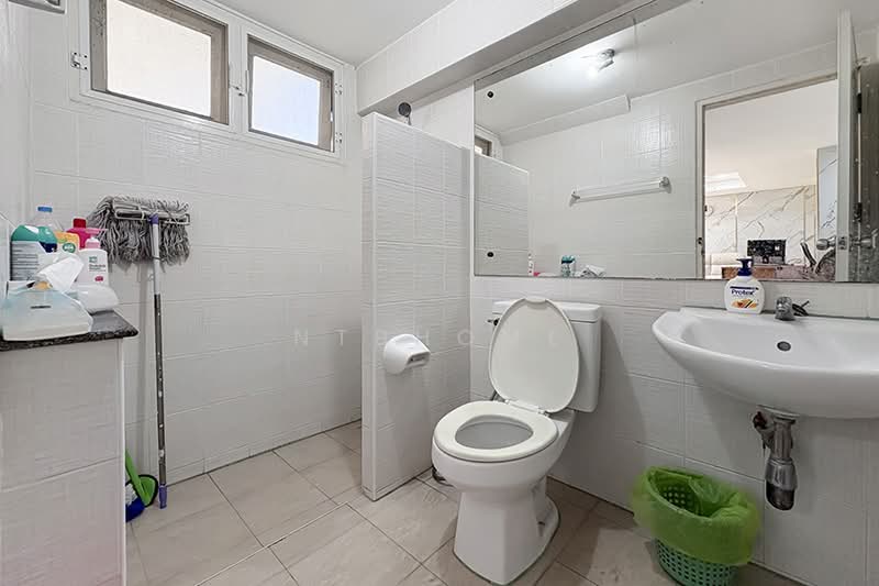 TARA Ratchaphruek-Pinklao, Nonthaburi, Plai Bang Road, Mahasawat, Bang Kruai, Nonthaburi, 3 Bedrooms, 180 sqm, Single Detached House For Sale, by NTBHOME, 500194500 - DDproperty.com