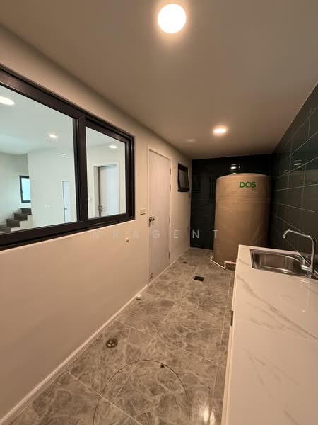 PLEX Onnut - Wongwaen, Bangkok, Sukhaphiban 2 Road, Dok Mai, Prawet, Bangkok, 3 Bedrooms, 150 sqm, Townhouse For Sale, by NRagent, 500194503 - DDproperty.com