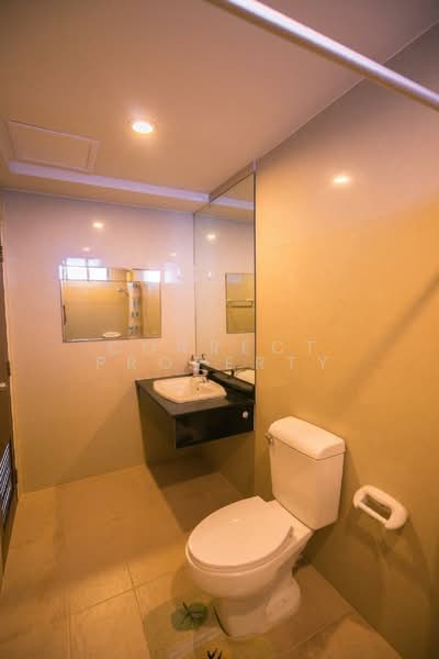 The Zest Ladprao, Bangkok, Ladprao, Jom Phon, Chatuchak, Bangkok, 1 Bedroom, 50 sqm, Condo For Rent, by Correct Property, 500194524 - DDproperty.com