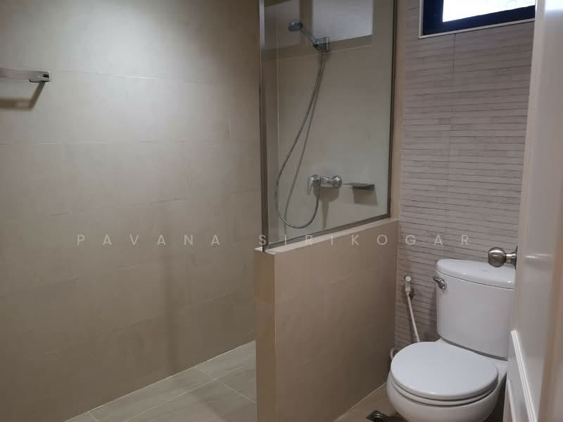 Lee House Apartment, Bangkok, 13 Thonglor 13, Khlong Tan Nua, Watthana, Bangkok, 3 Bedrooms, 240 sqm, Apartment For Rent, by Pavana Sirikogar, 500194542 - DDproperty.com