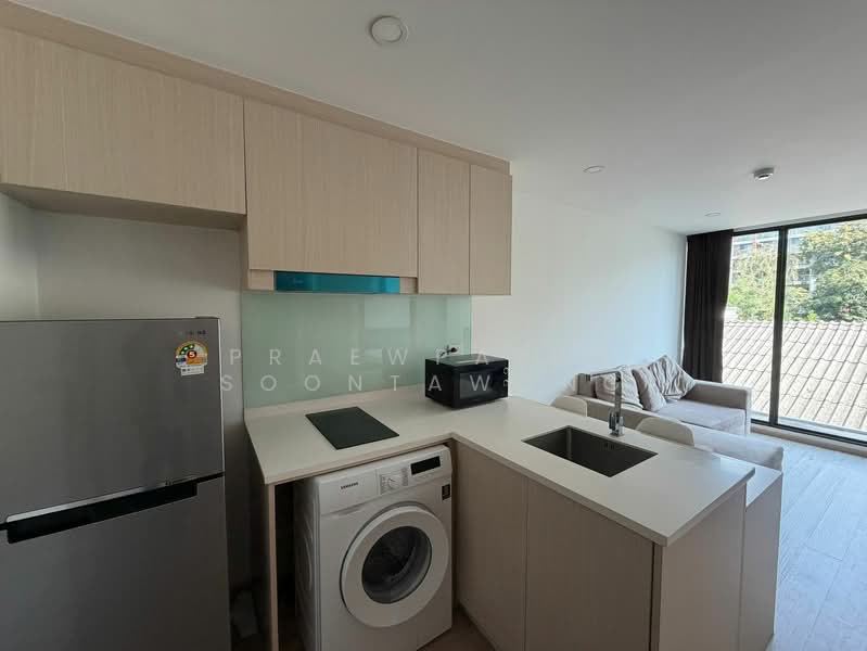 Serio Sukhumvit 50, Bangkok, Soi Sukhumvit 50, Phra Kanong, Khlong Toei, Bangkok, 1 Bedroom, 32 sqm, Condo For Rent, by Praewpakar Soontawong, 500194575 - DDproperty.com