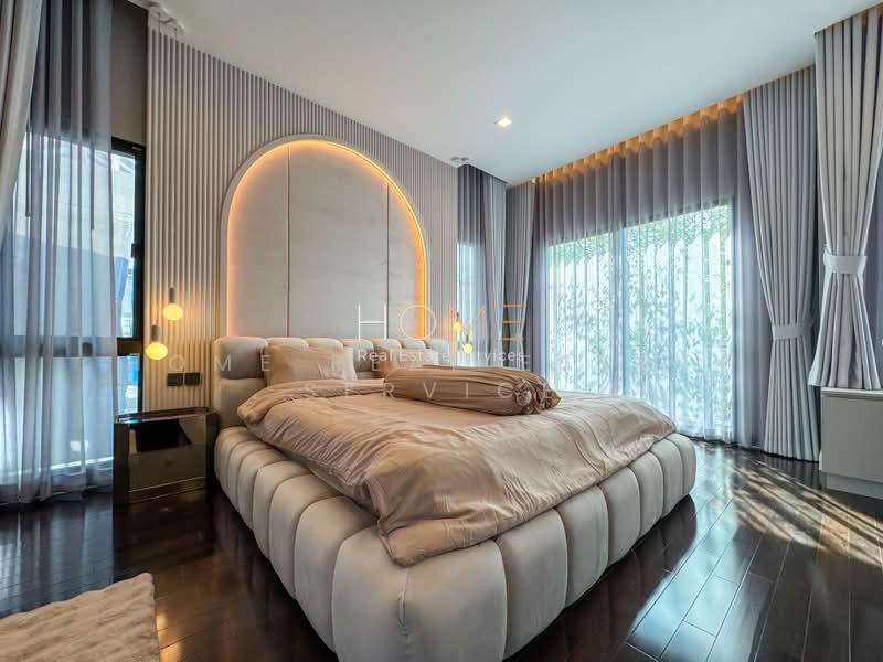 Grand Bangkok Boulevard Krungthepkritha : แกรนด์ บางกอก บูเลอวาร์ด กรุงเทพกรีฑา, กรุงเทพ, ถนน ศรีนครินทร์-ร่มเกล้า, คลองสามประเวศ, ลาดกระบัง, กรุงเทพ, 604 ตร.ม., บ้านเดี่ยว ขาย, โดย HOME Real Estate Service, 500194607 - DDproperty.com
