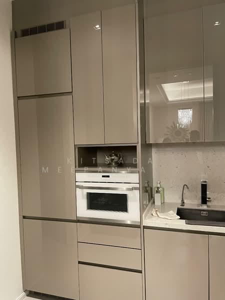 The Diplomat 39, Bangkok, 18 Soi Sukhumvit 39, Sukhumvit Road, Khlong Tan Nua, Watthana, Bangkok, 3 Bedrooms, 152 sqm, Condo For Rent, by kitsada meepanya (Naf), 500194632 - DDproperty.com