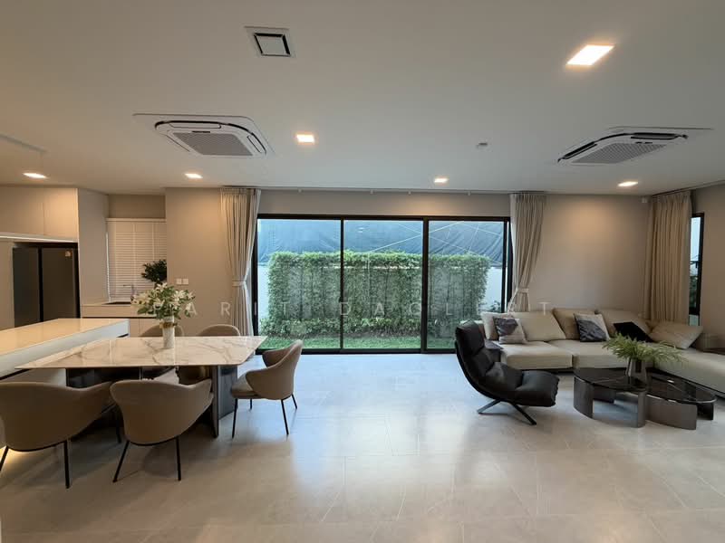 Mantana Bangna Km.15, Samut Prakan, 456 Bangna-Trad Road Km.15, Bang Chalong, Bang Plee, Samut Prakan, 4 Bedrooms, 288 sqm, Single Detached House For Rent, by Parit Daolert, 500194634 - DDproperty.com