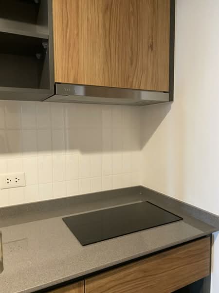 The Line Vibe, Bangkok, Jom Phon, Chatuchak, Bangkok, 1 Bedroom, 33 sqm, Condo For Rent, by Praewpakar Soontawong, 500194682 - DDproperty.com