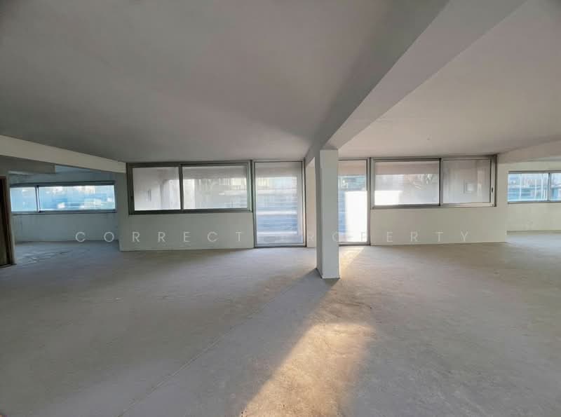 ขาย/ให้เช่า ด่วน! โฮมออฟฟิศ/ออฟฟิศส่วนตัว ไซส์ยักษ์ 364 ตร.ม. (Victoria Lakeview เมืองทอง), Nonthaburi, Pak Kret, Pak Kret, Nonthaburi, , 364 sqm, Office Space For Rent, by Correct Property, 500194747 - DDproperty.com