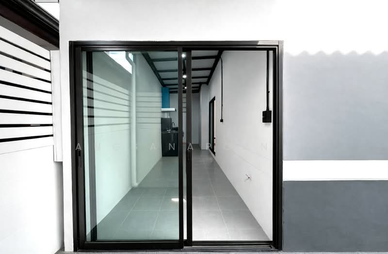 พร้อมพัฒน์ 1, กรุงเทพ, สามวาตะวันตก, คลองสามวา, กรุงเทพ, 140 ตร.ม., บ้านเดี่ยว ขาย, โดย Angsanaporn D, 500194766 - DDproperty.com