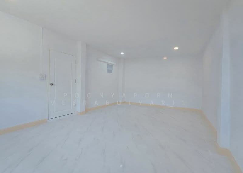 Buathong Thani Park : บัวทองธานี พาร์ค, Nonthaburi, Bang Bua Thong, Bang Bua Thong, Nonthaburi, 5 Bedrooms, 208 sqm, Townhouse For Sale, by Poonyaporn Veerabulyarit, 500194783 - DDproperty.com