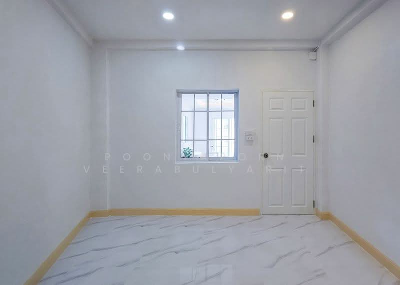 Buathong Thani Park : บัวทองธานี พาร์ค, นนทบุรี, บางบัวทอง, บางบัวทอง, นนทบุรี, 208 ตร.ม., ทาวน์เฮ้าส์ ขาย, โดย Poonyaporn Veerabulyarit, 500194783 - DDproperty.com