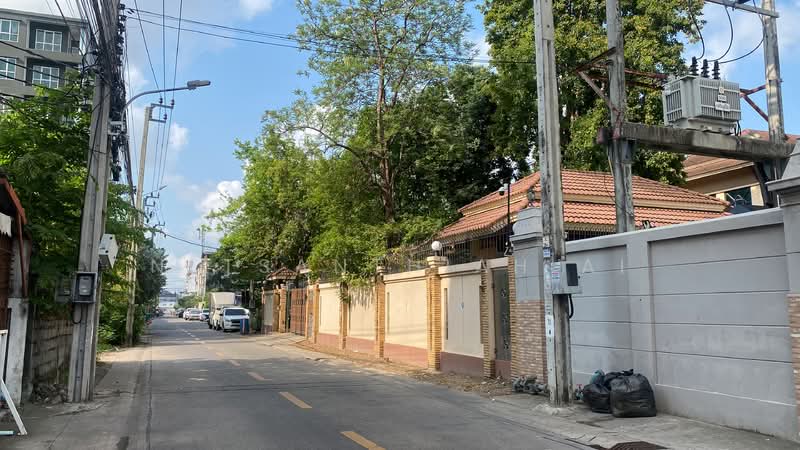 ให้เช่า - Manhattan Park Residence : แมนฮัตตัน พาร์ค เรสซิเดนซ์, กรุงเทพ