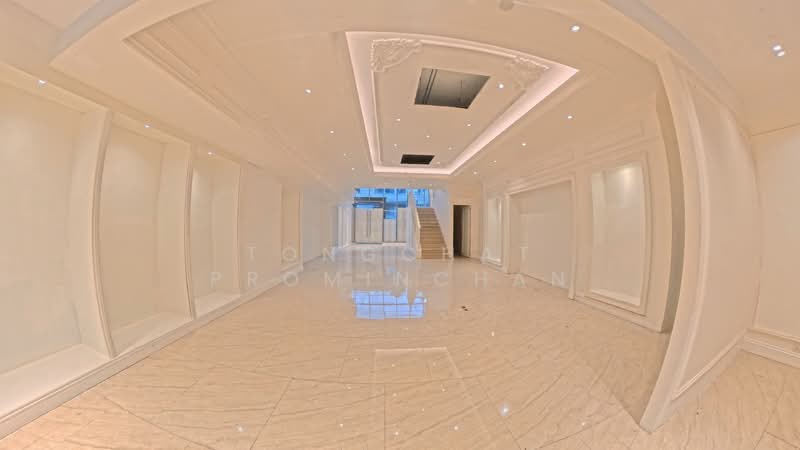 Bservaproperty Virtual Tour 360 พื้นที่เชิงพาณิชย์ระดับพรีเมียม ใจกลางทองหล่อ, กรุงเทพ, คลองเตยเหนือ, วัฒนา, กรุงเทพ, 183 ตร.ม., พื้นที่ขายของ ให้เช่า, โดย Tongchat Prominchan, 500194823 - DDproperty.com